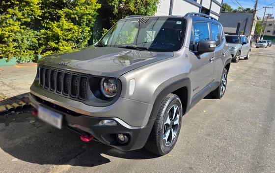 JEEP RENEGADE 2.0 16V TURBO DIESEL TRAILHAWK 4P 4X4 AUTOMÁTICO JEEP RENEGADE 2.0 16V TURBO DIESEL TRAILHAWK 4P 4X4 AUTOMÁTICO